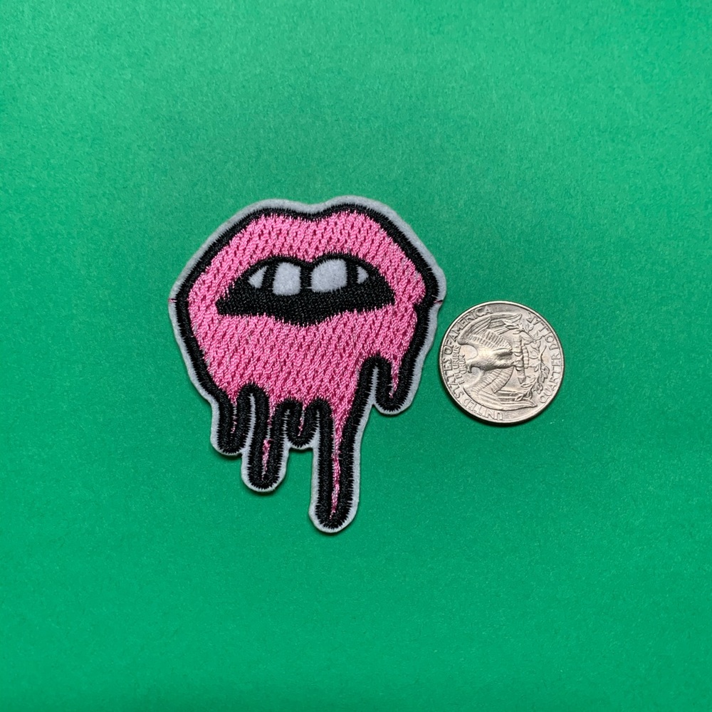Sexy melting pink lips Iron On Patch - Picture 2 of 3